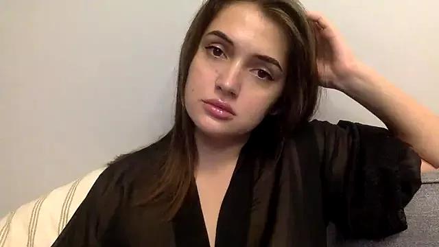 StarlitWhisper from StripChat is Freechat