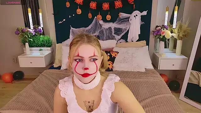 Stellahaart from StripChat is Freechat