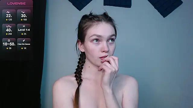 Mad beauty - checkout our excited streamers as they tease to their beloved melodies and slowly squirt for enjoyment to appease your wildest wishes.