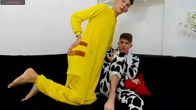 Mad beauty - checkout our excited streamers as they tease to their beloved melodies and slowly squirt for enjoyment to appease your wildest wishes.