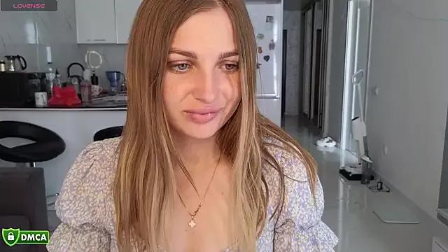 SugarBunny_1 from StripChat is Freechat