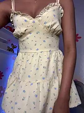 SugarHeatBunny from StripChat is Freechat