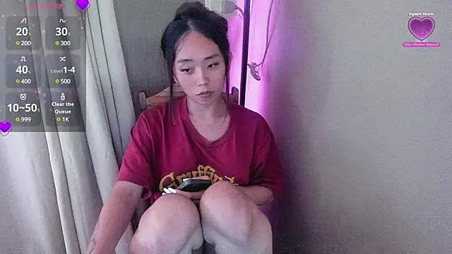 SultryAyaCollins from StripChat is Freechat
