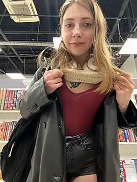 Mad beauty - checkout our excited streamers as they tease to their beloved melodies and slowly squirt for enjoyment to appease your wildest wishes.