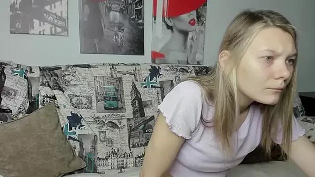 Mad beauty - checkout our excited streamers as they tease to their beloved melodies and slowly squirt for enjoyment to appease your wildest wishes.
