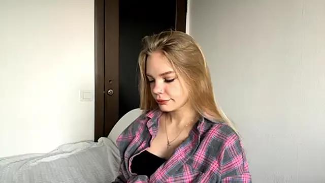 Mad beauty - checkout our excited streamers as they tease to their beloved melodies and slowly squirt for enjoyment to appease your wildest wishes.