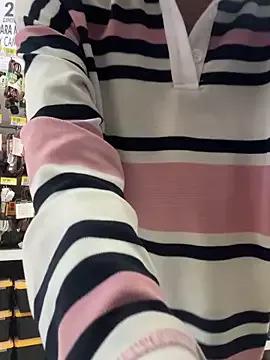 Mad beauty - checkout our excited streamers as they tease to their beloved melodies and slowly squirt for enjoyment to appease your wildest wishes.