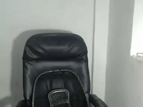 sweetkitty_16 from StripChat is Freechat