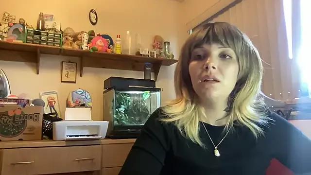 SweetMaisie from StripChat is Freechat