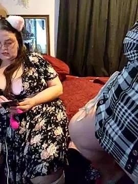 Mad beauty - checkout our excited streamers as they tease to their beloved melodies and slowly squirt for enjoyment to appease your wildest wishes.