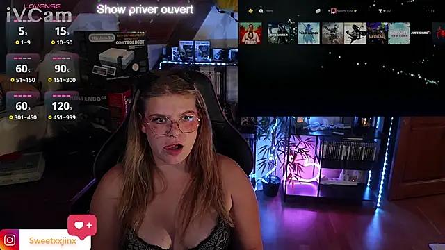 Mad beauty - checkout our excited streamers as they tease to their beloved melodies and slowly squirt for enjoyment to appease your wildest wishes.