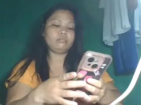 sweety_pilipina from StripChat is Freechat