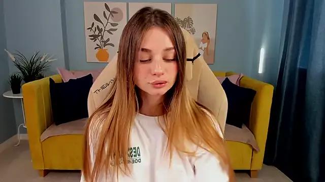 SweetyLicky from StripChat is Freechat