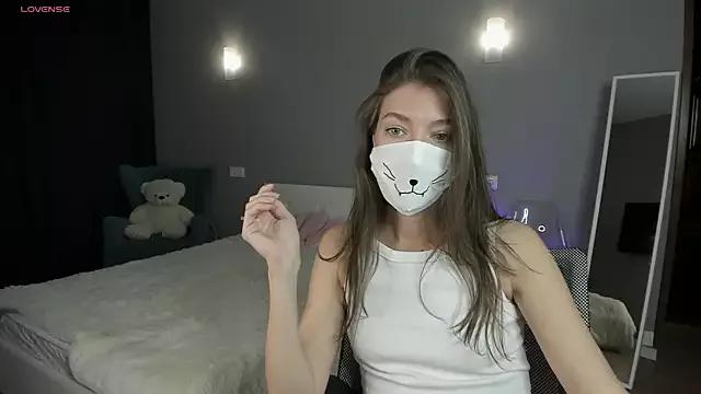 take_me_to_moon from StripChat is Freechat