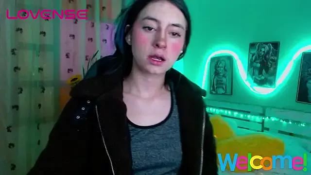 Mad beauty - checkout our excited streamers as they tease to their beloved melodies and slowly squirt for enjoyment to appease your wildest wishes.