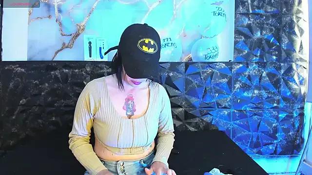 Mad beauty - checkout our excited streamers as they tease to their beloved melodies and slowly squirt for enjoyment to appease your wildest wishes.