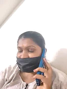 tamil_Miraclequeen from StripChat is Freechat