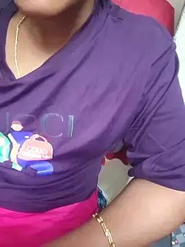 Tamilsandhya from StripChat is Freechat