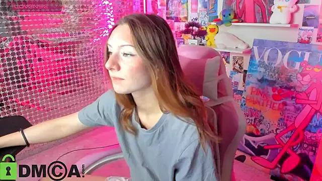 Tammy_Rowe from StripChat is Freechat