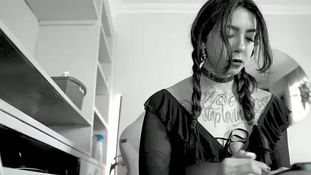 Mad beauty - checkout our excited streamers as they tease to their beloved melodies and slowly squirt for enjoyment to appease your wildest wishes.