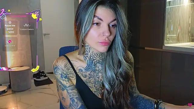 Mad beauty - checkout our excited streamers as they tease to their beloved melodies and slowly squirt for enjoyment to appease your wildest wishes.