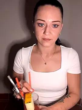 TattooLara from StripChat is Freechat