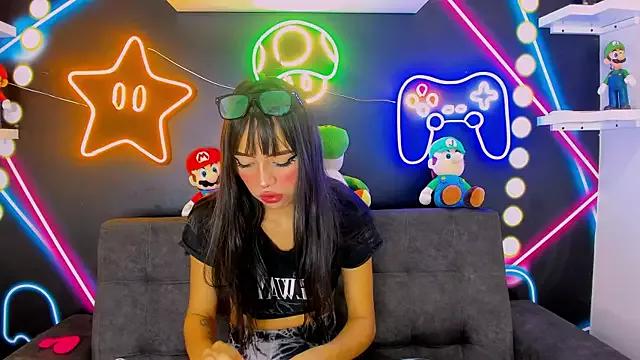 Mad beauty - checkout our excited streamers as they tease to their beloved melodies and slowly squirt for enjoyment to appease your wildest wishes.