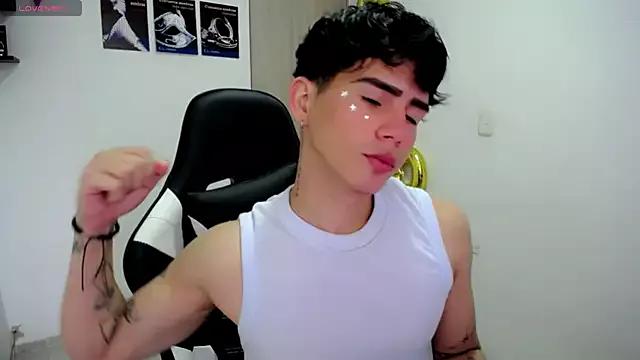 Tayson_Rivers from StripChat is Freechat