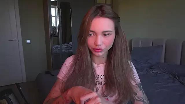 Mad beauty - checkout our excited streamers as they tease to their beloved melodies and slowly squirt for enjoyment to appease your wildest wishes.