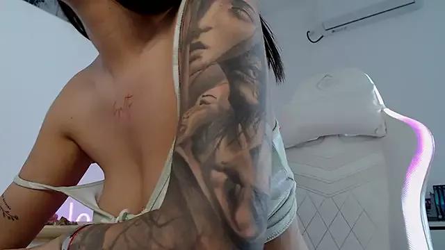 Thatgirl___ from StripChat is Freechat