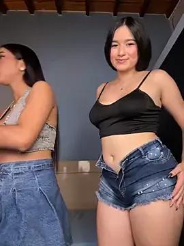TheCandyandMindieShow from StripChat is Freechat