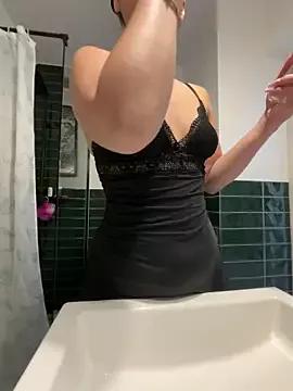 TheCinderella from StripChat is Freechat