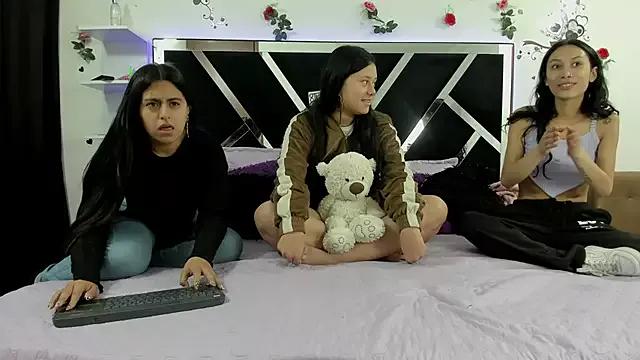 Mad beauty - checkout our excited streamers as they tease to their beloved melodies and slowly squirt for enjoyment to appease your wildest wishes.