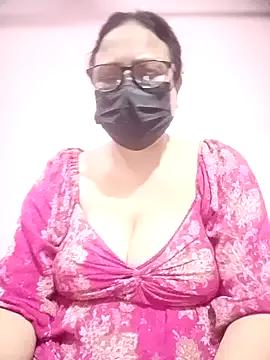 thehotlady from StripChat is Freechat