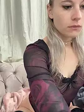TheRealJessyLey from StripChat is Freechat