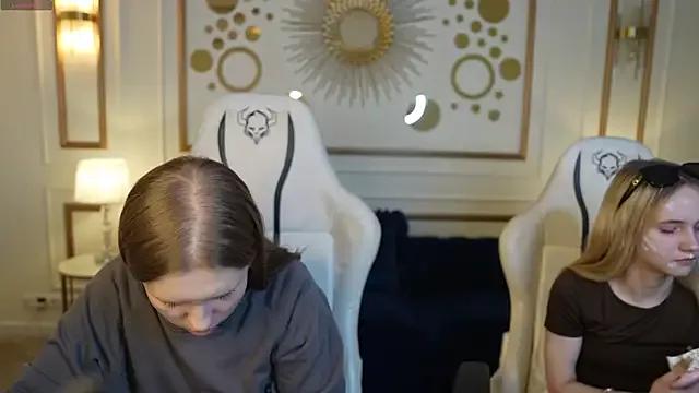 Mad beauty - checkout our excited streamers as they tease to their beloved melodies and slowly squirt for enjoyment to appease your wildest wishes.