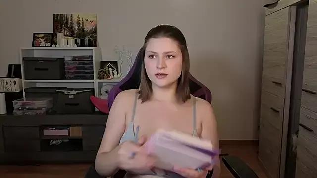 Mad beauty - checkout our excited streamers as they tease to their beloved melodies and slowly squirt for enjoyment to appease your wildest wishes.