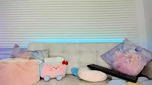 Mad beauty - checkout our excited streamers as they tease to their beloved melodies and slowly squirt for enjoyment to appease your wildest wishes.