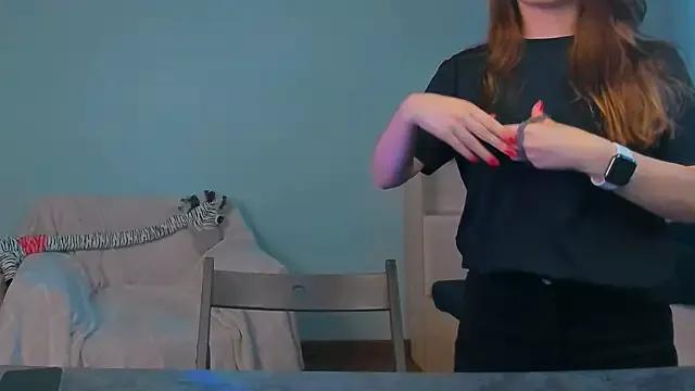 TinysRoses from StripChat is Freechat