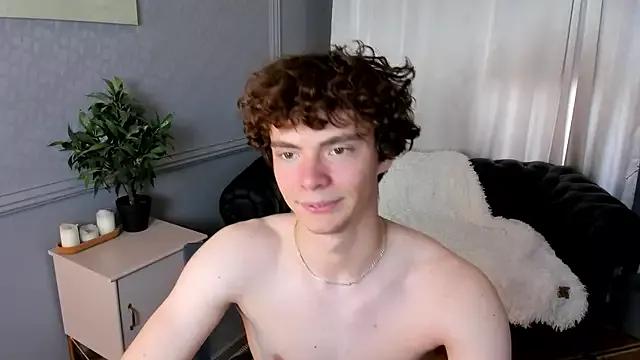 Tommy_Jamm from StripChat is Freechat