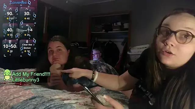 Mad beauty - checkout our excited streamers as they tease to their beloved melodies and slowly squirt for enjoyment to appease your wildest wishes.