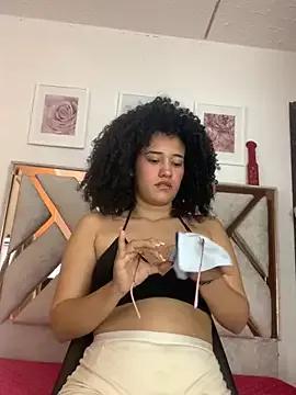TwerkingNat from StripChat is Freechat