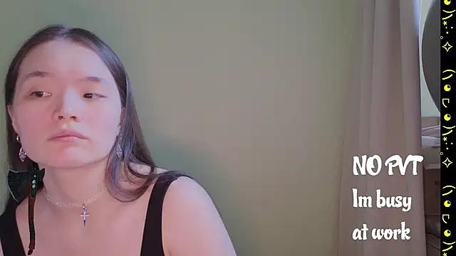 Mad beauty - checkout our excited streamers as they tease to their beloved melodies and slowly squirt for enjoyment to appease your wildest wishes.