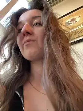 Photos of UnaMiuMiu from StripChat is Freechat