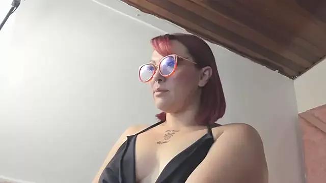 valentina_04 from StripChat is Freechat