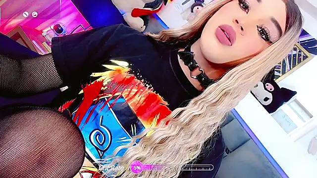 Mad beauty - checkout our excited streamers as they tease to their beloved melodies and slowly squirt for enjoyment to appease your wildest wishes.