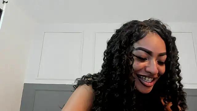 ValeriGallardo from StripChat is Freechat