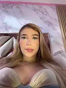 valeryfox__ from StripChat is Freechat