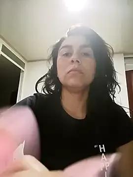 vanessa-titisM from StripChat is Freechat