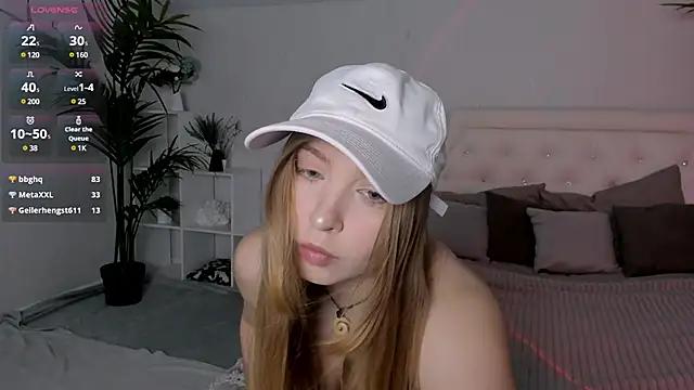 VanillaLivitski from StripChat is Freechat
